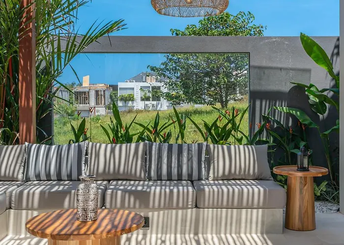Villa Saya - Trendy 2br With Upscale Charm In Pererenan *